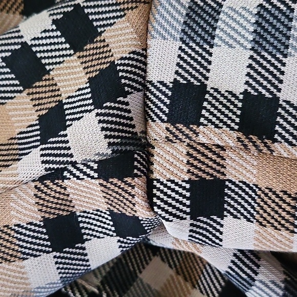 Maurices Caramel, Tan, and Brown Checkered Blazer NWOT - Picture 11 of 16